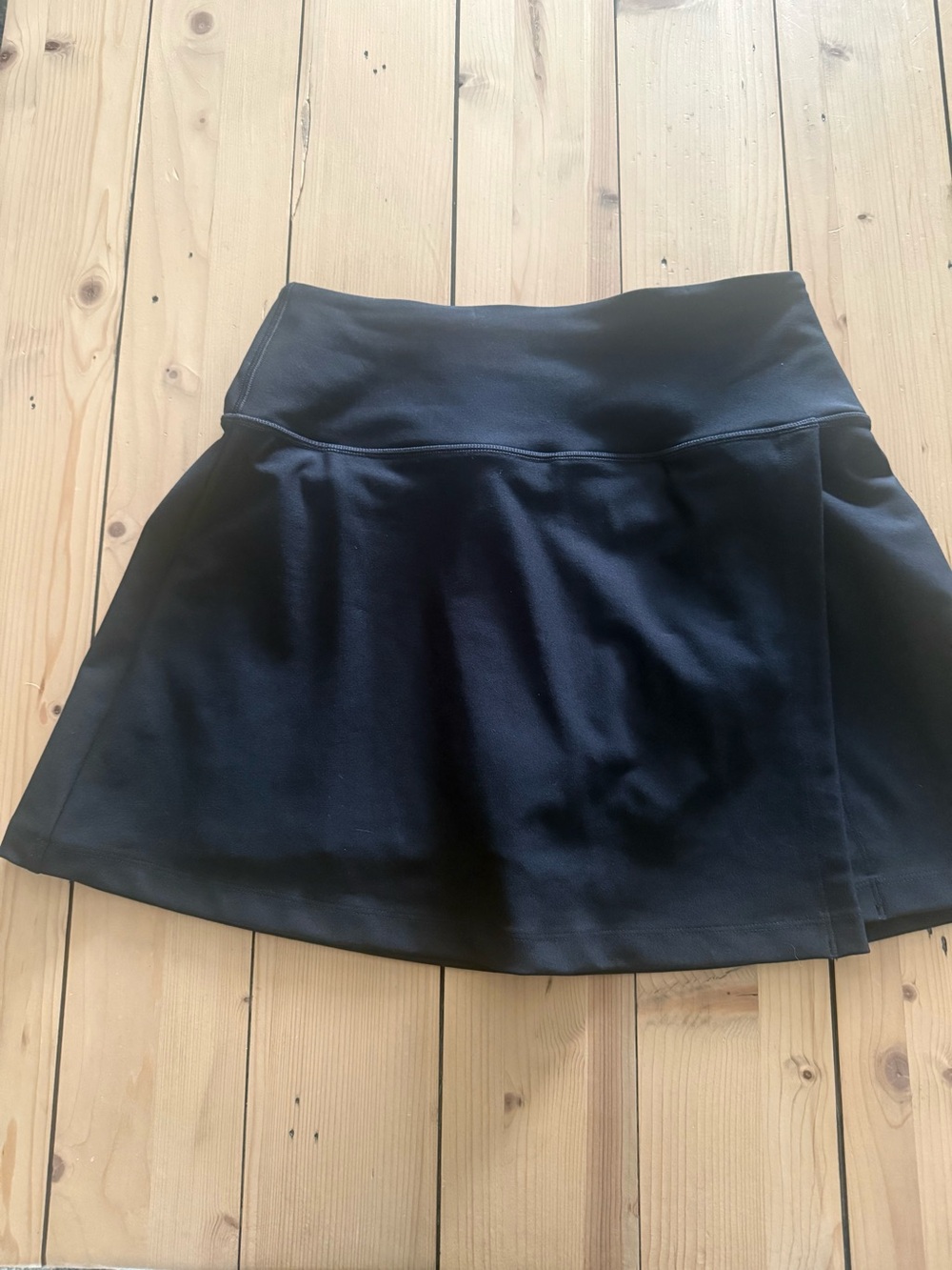 Abercrombie YPB Athletic Skirt Size S NWOT